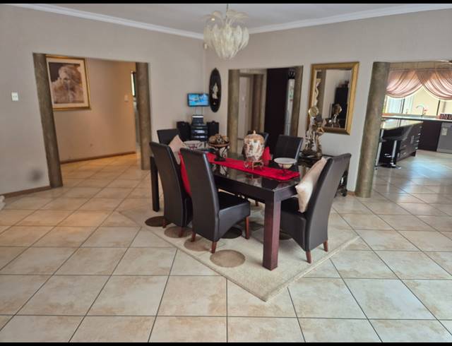 3 BEDROOM HOUSE FOR SALE IN PRIMROSE HILL